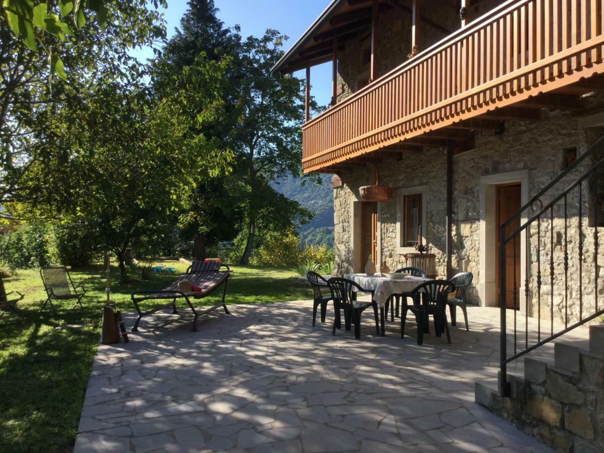 Villa Casa Delle Noci Grimacco Exterior foto